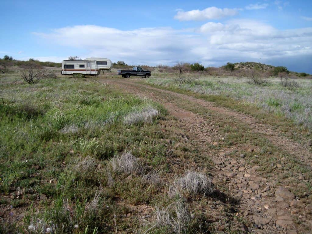 RV camping near West Clear Creek in the Coconino National Forest